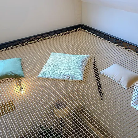 Holiday home La Bergerie Des 2 Tilleuls - Maison Avec Jacuzzi